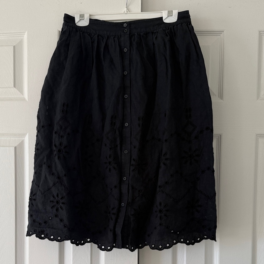 Rachel Parcell Black Embroidered Midi Skirt
